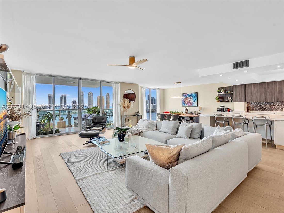 Condo in Golden Beach, Florida, United States 1 - 16637944