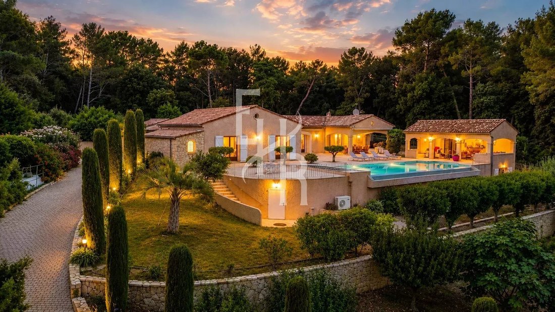 Villa in France 1 - 18475266