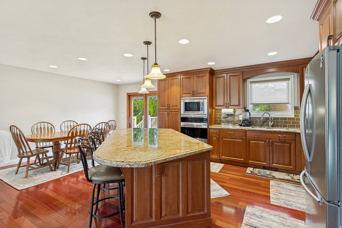 House in Sandy, Utah, United States 5 - 18477966