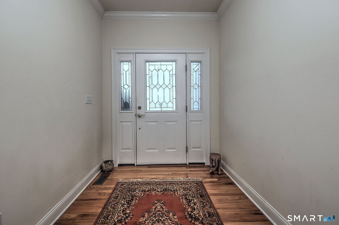 Condo in Milford, Connecticut, United States 5 - 18451213