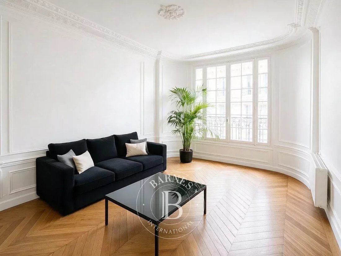 Apartment in Bois de Boulogne, Paris 16e Arrondissement, Paris 2 - 18081886