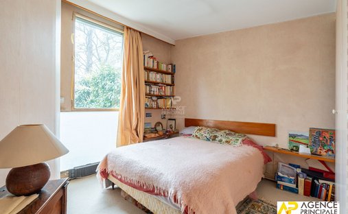 House in Napoleon, Maisons-Laffitte, France 1