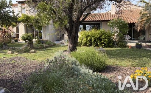House in Gramenieres, La Fare-les-Oliviers, France 1