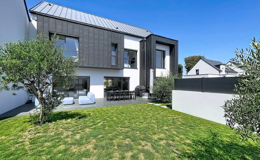 House in Centre Ville Sud Ouest, Plœmeur, France 1