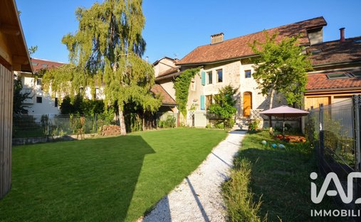 House in Centre, Gex, France 1