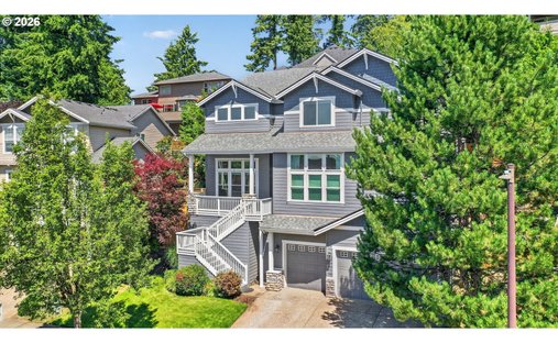 House in West Linn, Oregon, United States 1