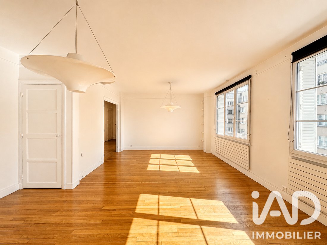 Apartment in Corentin Celton, Issy-les-Moulineaux, France 1 - 18479516