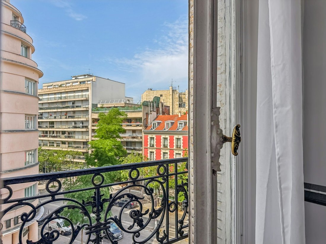 Apartment in La Fourche-Guy Môquet, Paris 17e Arrondissement, Paris 4 - 18060589