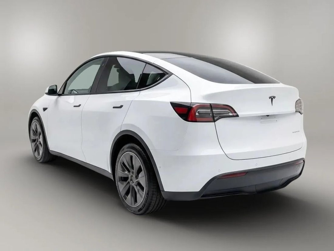 Suv in Ontario, CA, United States 3 - 18146967