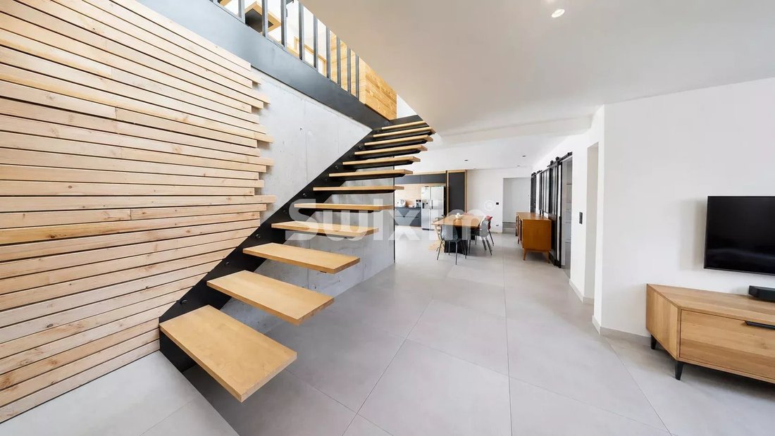 Villa in La Muraz, Auvergne-Rhône-Alpes, France 4 - 18474874