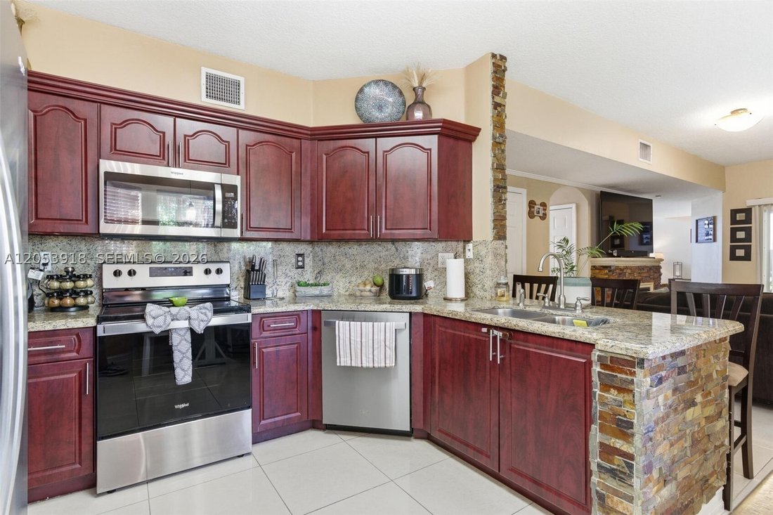 House in Miami, Florida, United States 2 - 18478015