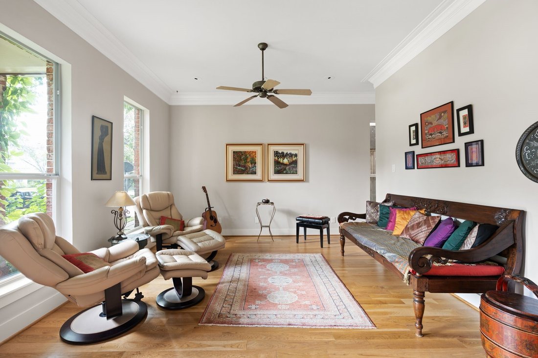 House in Houston, Texas, United States 3 - 18476901
