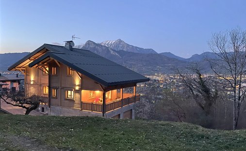 House in Sud, Scionzier, France 1