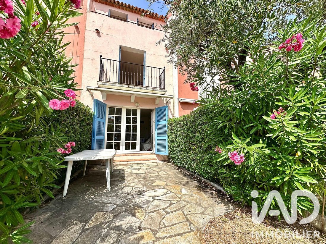 House in Port Grimaud, Grimaud, Provence-Alpes-Côte d'Azur 1 - 18479274