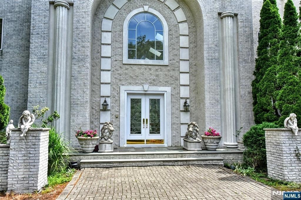 House in Saddle River, New Jersey, United States 3 - 18480243