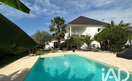 Casa a Benejacq, Nuova Aquitania, Francia 1
