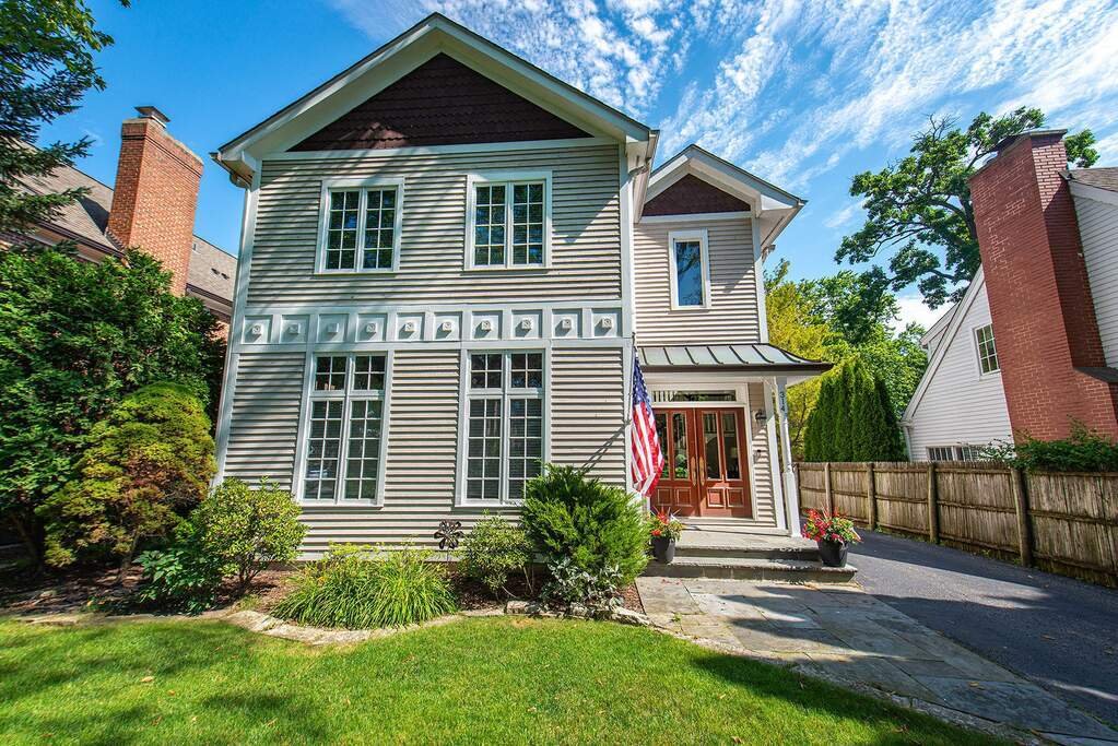 House in Lake Bluff, Illinois, United States 1 - 18480635