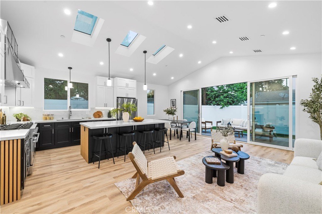 House in Los Angeles, California, United States 4 - 18480399