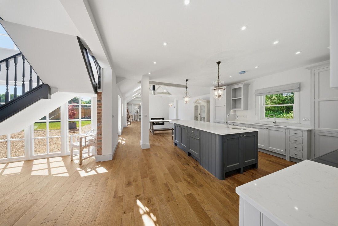 Casa a Povey Cross, Charlwood, Inghilterra 4 - 18475212