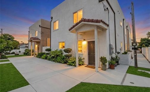 House in Paramount, California, United States 1