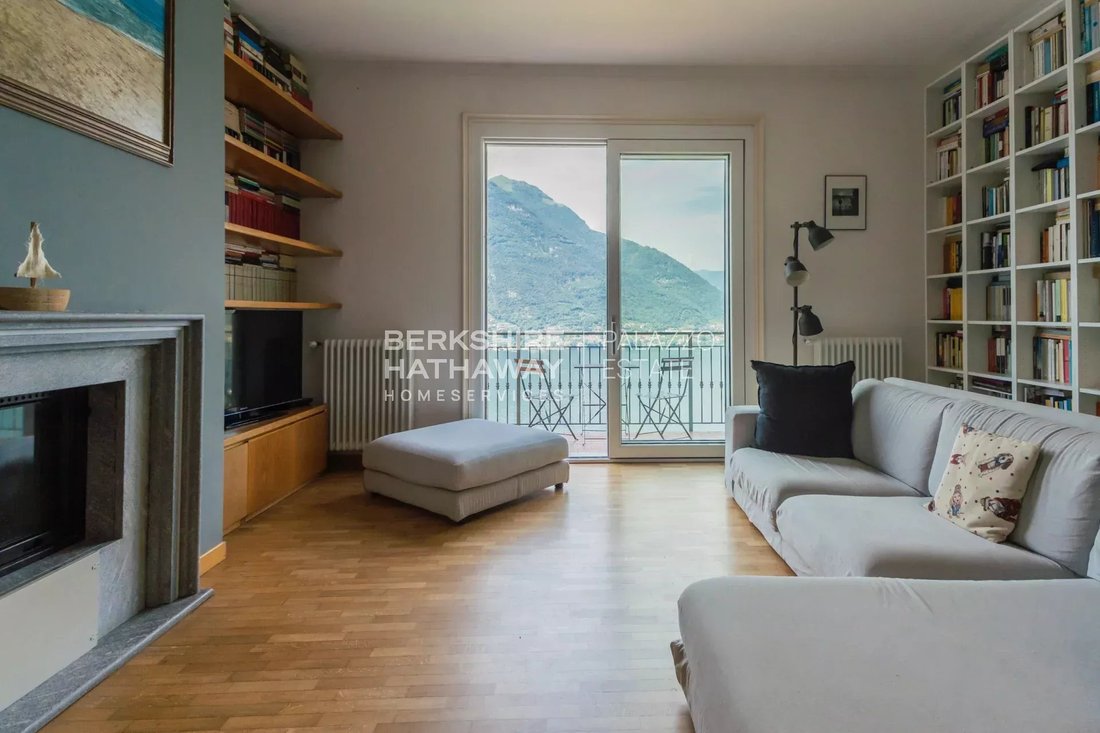 Villa in Faggeto Lario, Lombardy, Italy 3 - 14444245