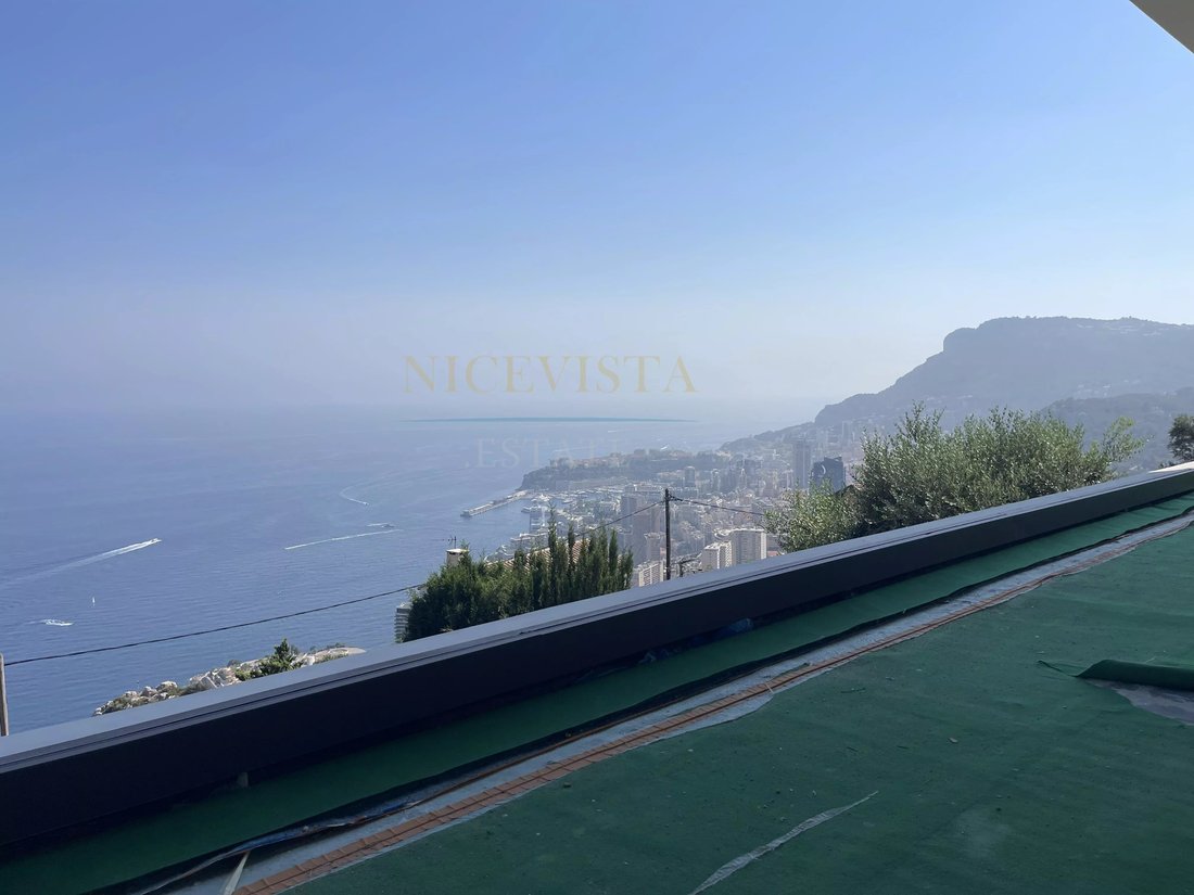 Villa in Village-Cros de Caste-Coupiere-Mont Gros, Roquebrune-Cap-Martin, France 1 - 16073528