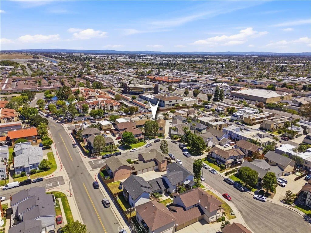 Huntington Beach, California, United States 5 - 18079414