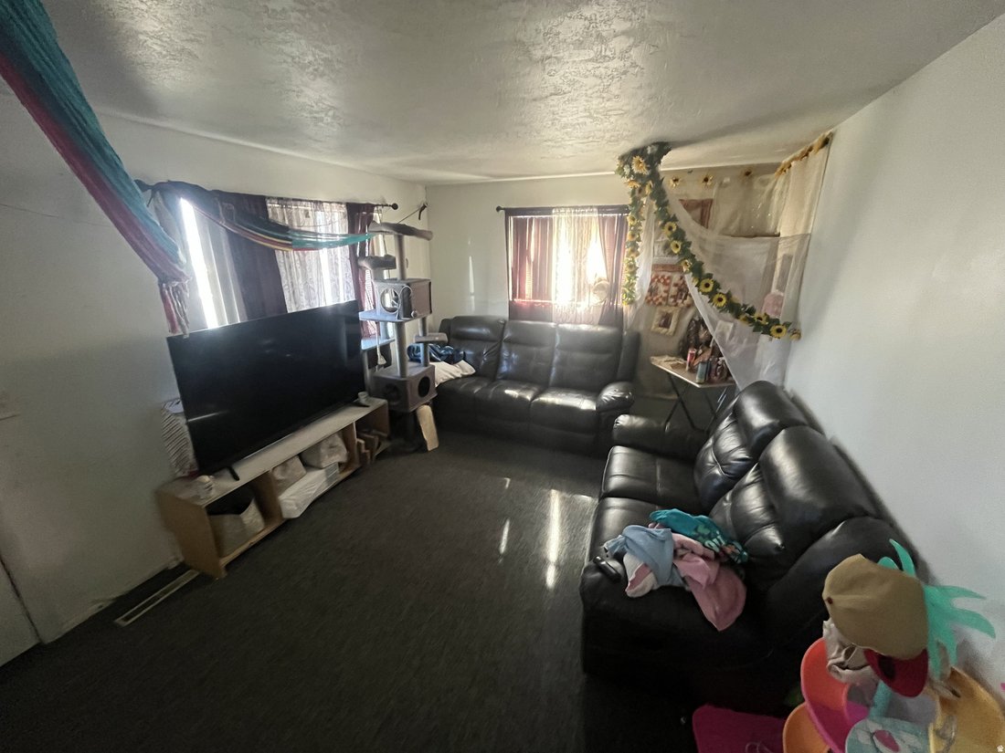 House in West Valley City, Utah, United States 5 - 18477986
