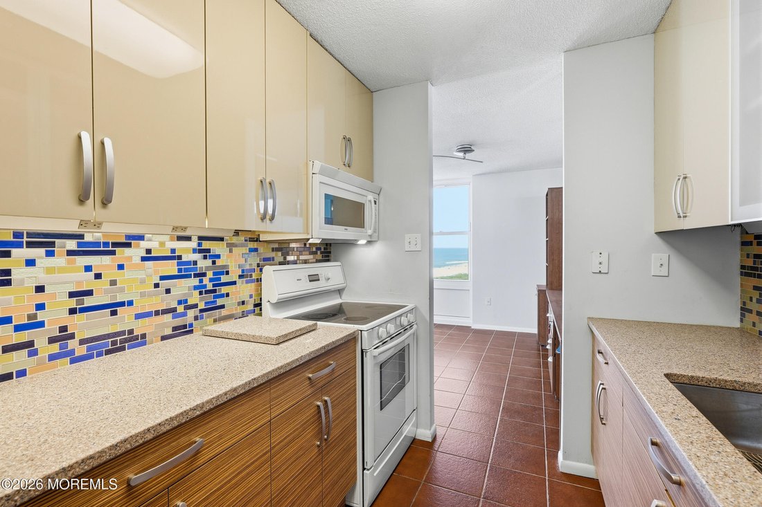 Condo in Long Branch, New Jersey, United States 4 - 18477606