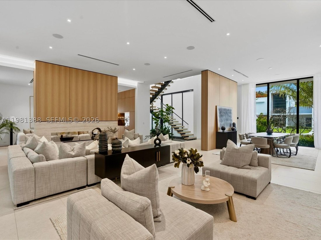 House in Miami, Florida, United States 5 - 17409678