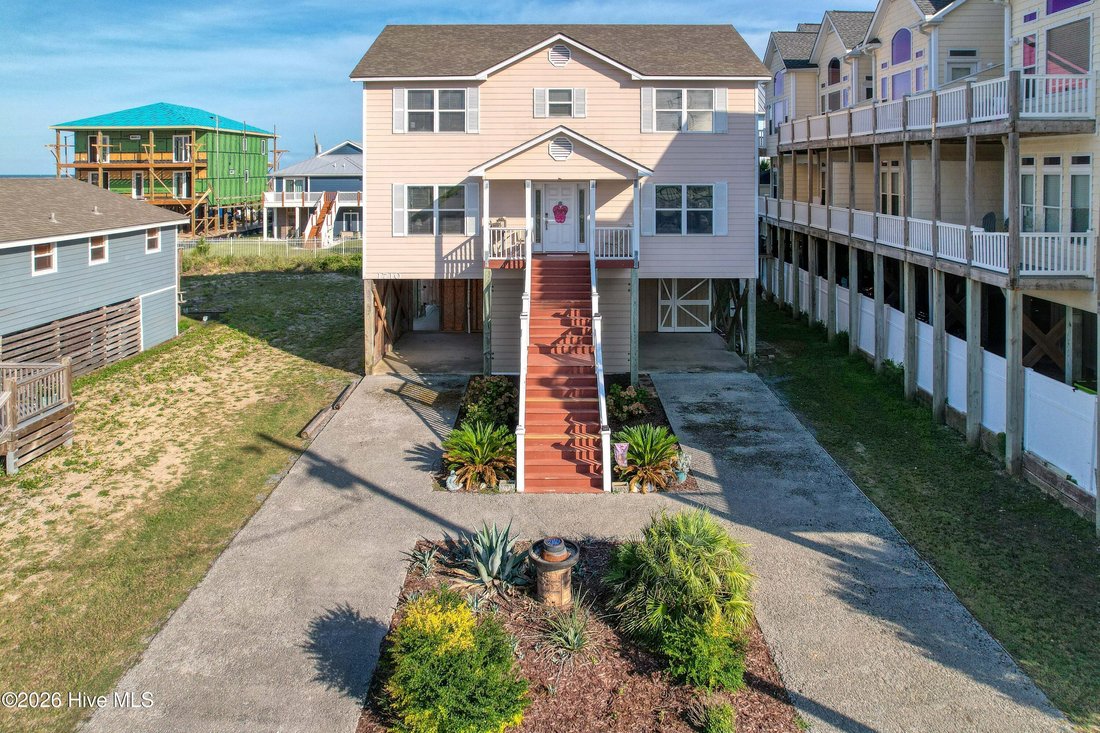 House in Topsail Beach, North Carolina, United States 1 - 18478467