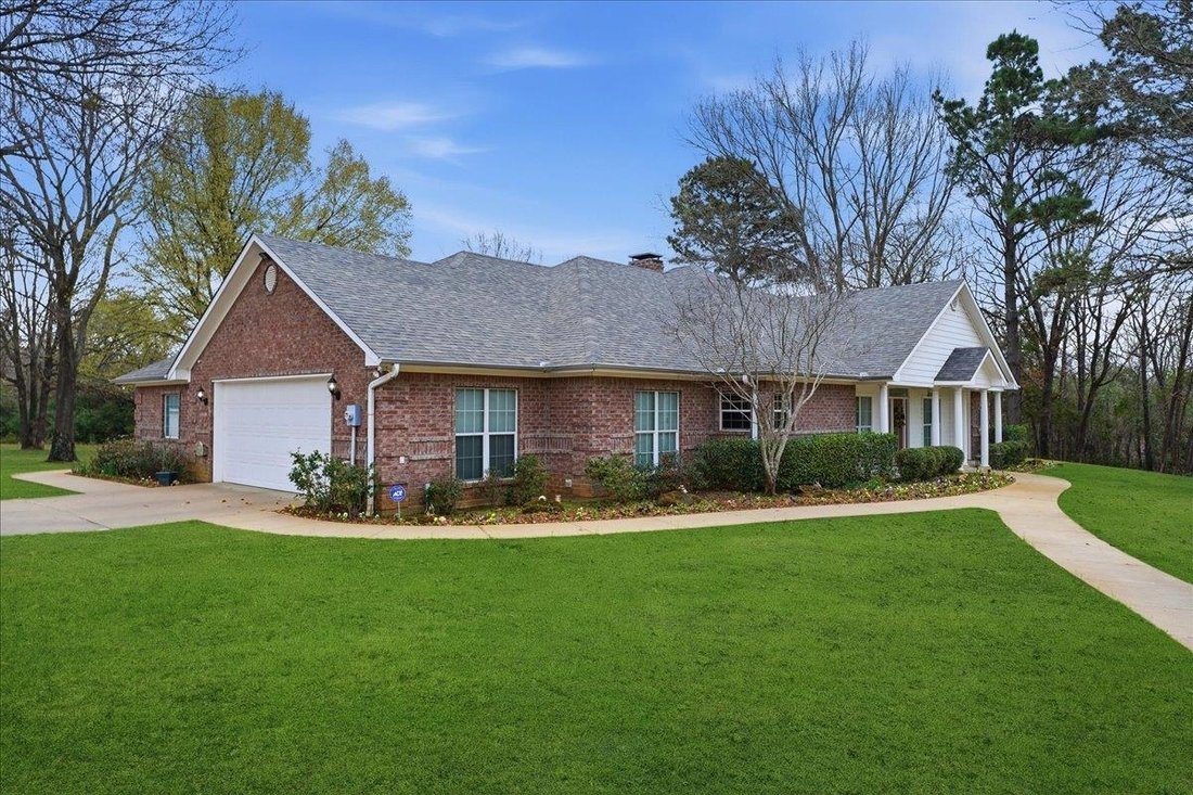 House in Hideaway, Texas, United States 3 - 18477509