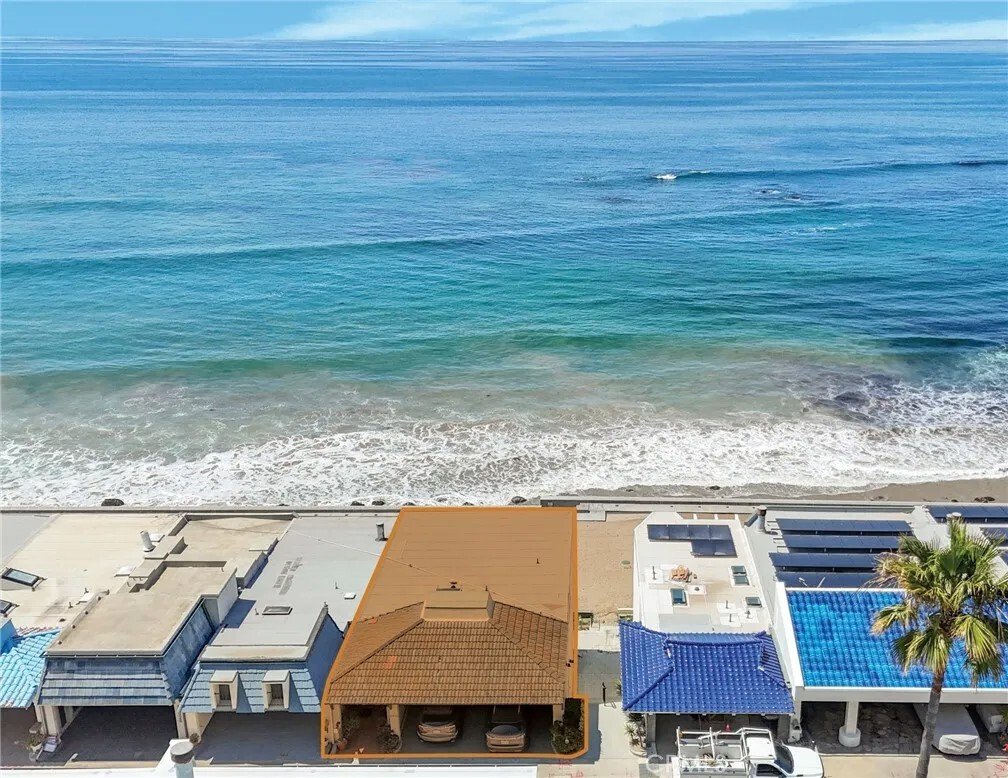 Malibu, California, United States 3 - 18200432