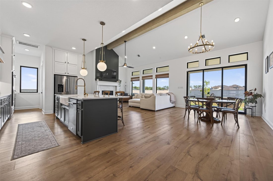 House in Pinehurst, Texas, United States 5 - 18478825