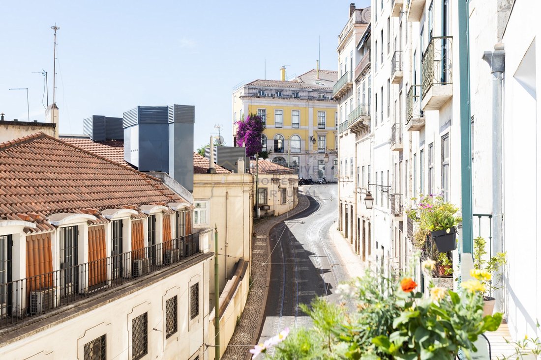 Apartment in Santa Maria Maior, Lisbon, Portugal 4 - 18479619