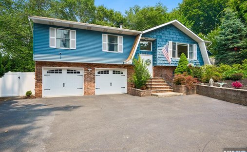 House in Hillsdale, New Jersey, United States 1