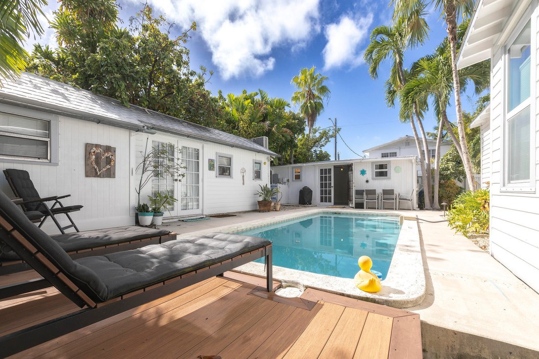 Condo in Key West, Florida, United States 5 - 18477380