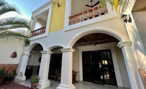 House in Mazatlán, Sinaloa, Mexico 1