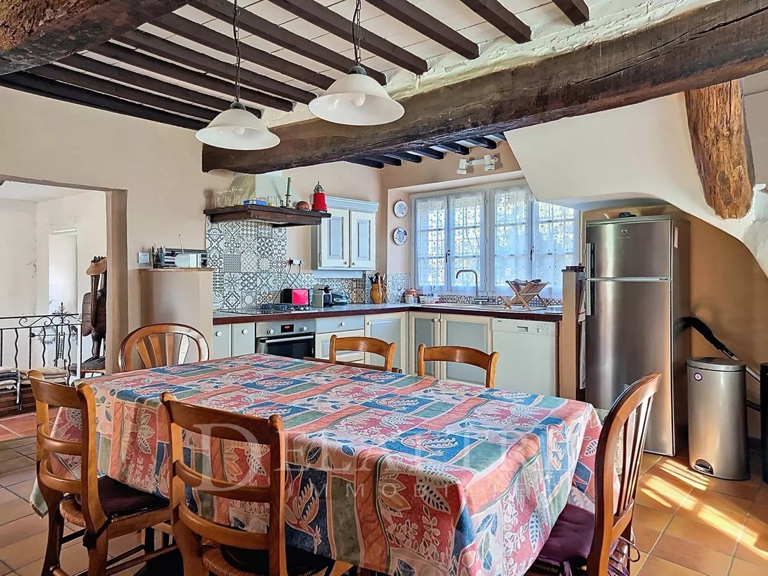 Casa a Châteauneuf-Grasse, Provenza-Alpi-Costa Azzurra, Francia 5 - 18475202