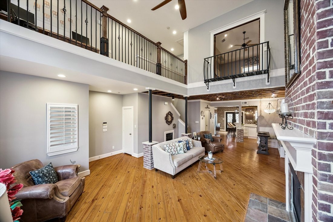 Townhouse in Houston, Texas, United States 3 - 18477129