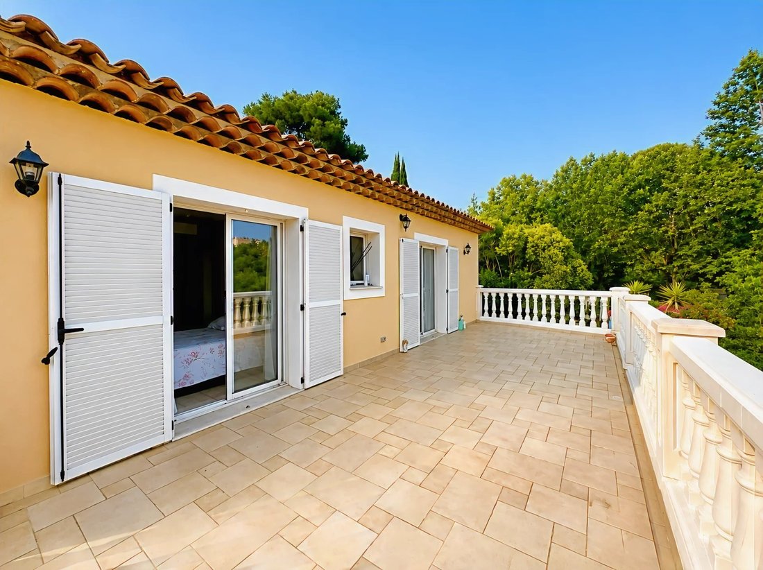 Casa a Mougins, Provenza-Alpi-Costa Azzurra, Francia 2 - 18474968