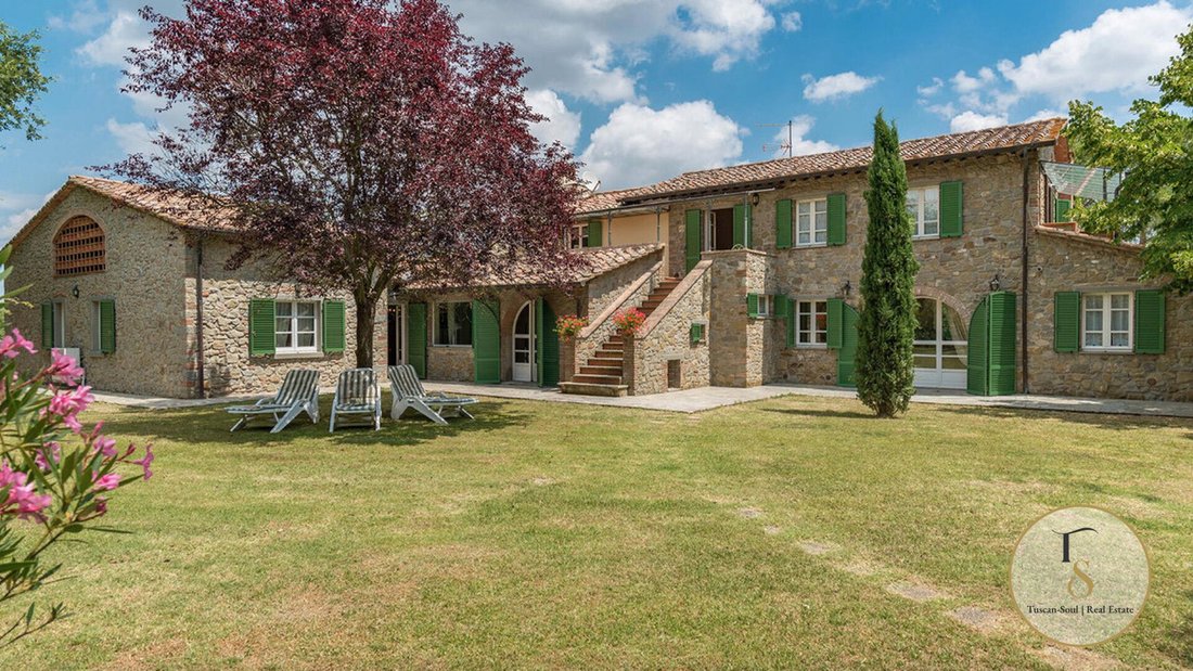 Country House in Center, Arezzo, Tuscany 2 - 18475308
