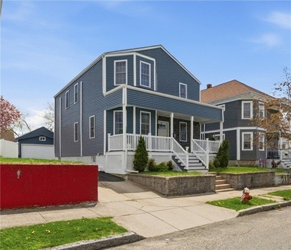 New Bedford, Massachusetts, United States 2 - 18477643