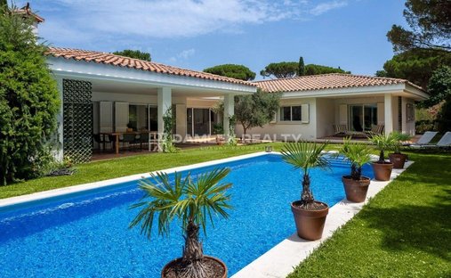 House in Santa Cristina d'Aro, Catalonia, Spain 1