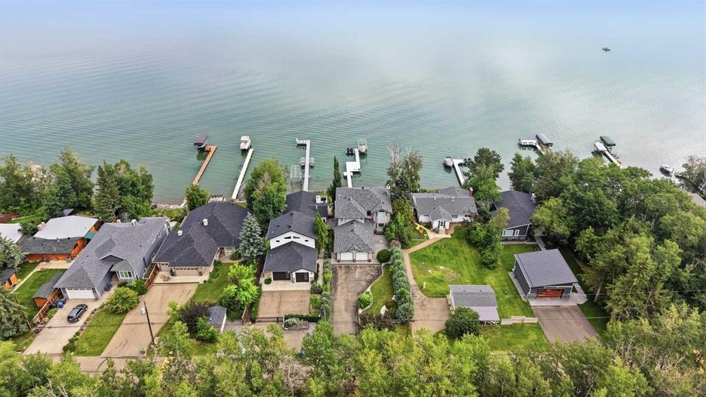 House in Norglenwold, Alberta, Canada 3 - 18480253