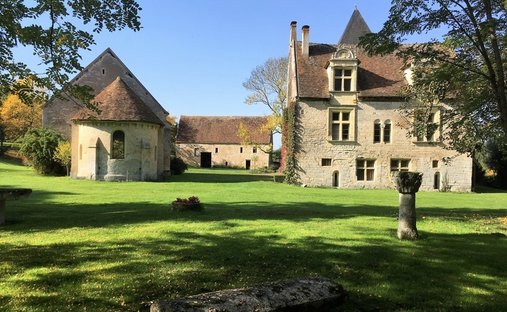 House in Sancerre, Centre-Val de Loire, France 1
