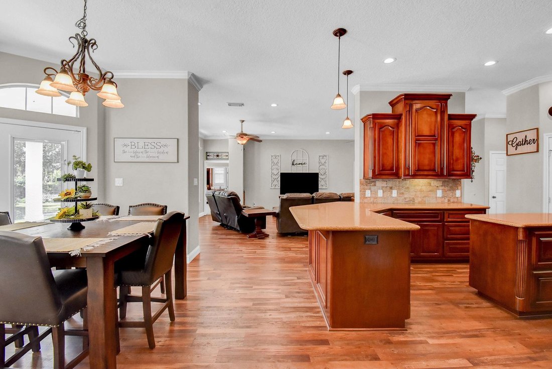 House in Sweeny, Texas, United States 3 - 17342535