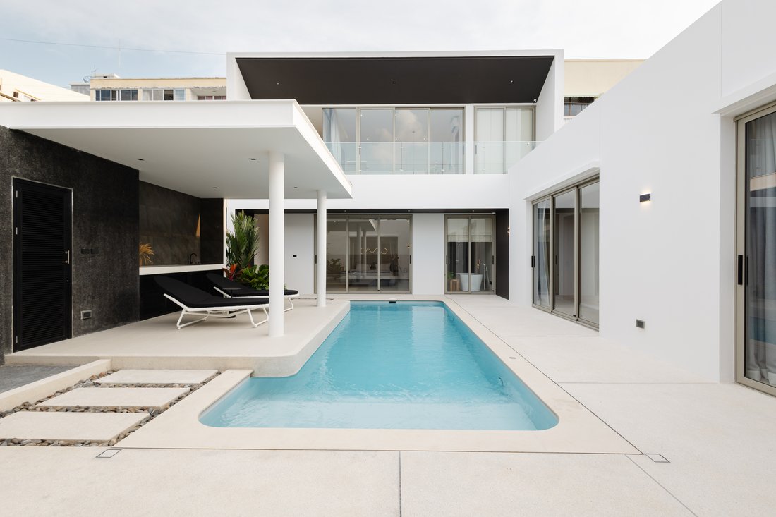 Villa in Rawai, Phuket, Thailand 1 - 18476671