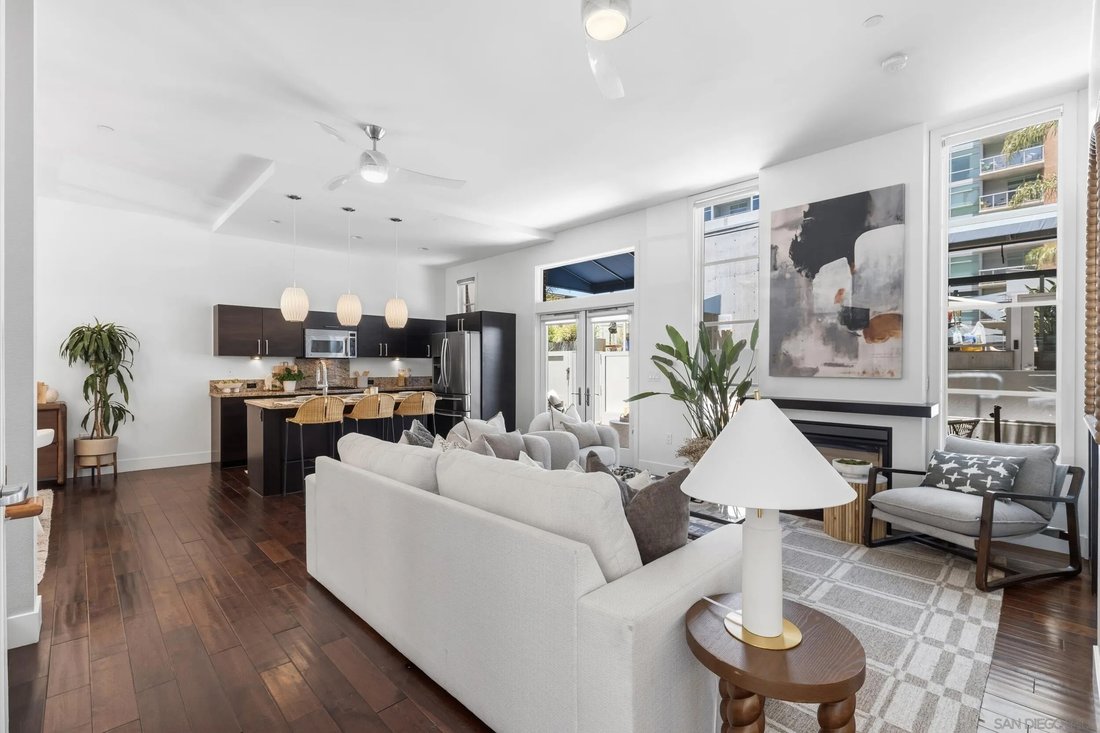Townhouse in San Diego, California, United States 3 - 18330859