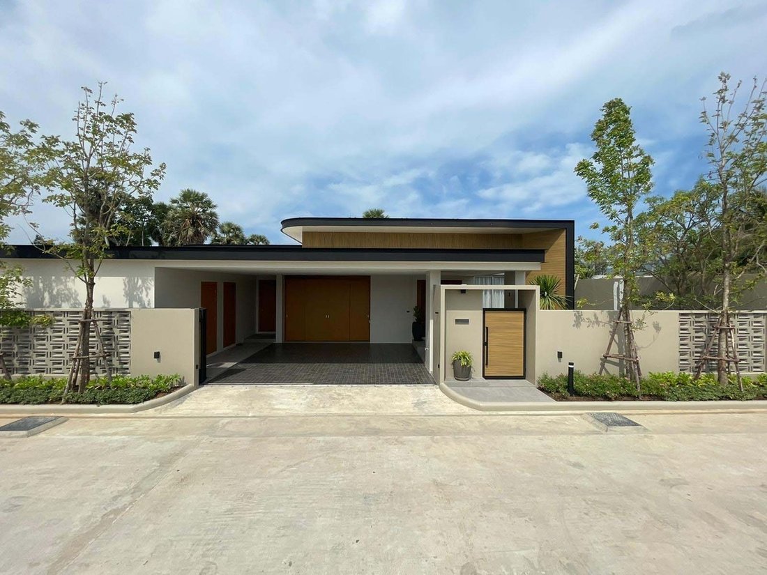 Villa in Thep Krasatti, Phuket, Thailand 5 - 18476730